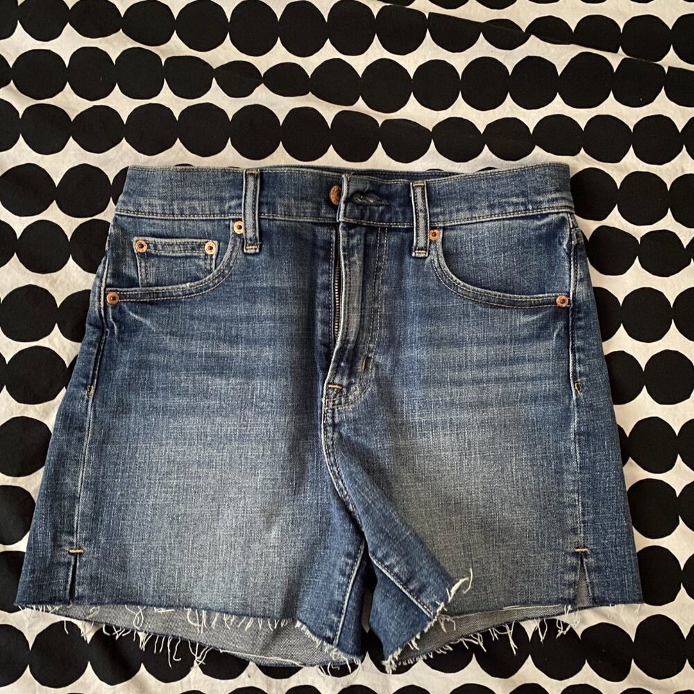 GAP Jean Shorts High Rise size 4/27"